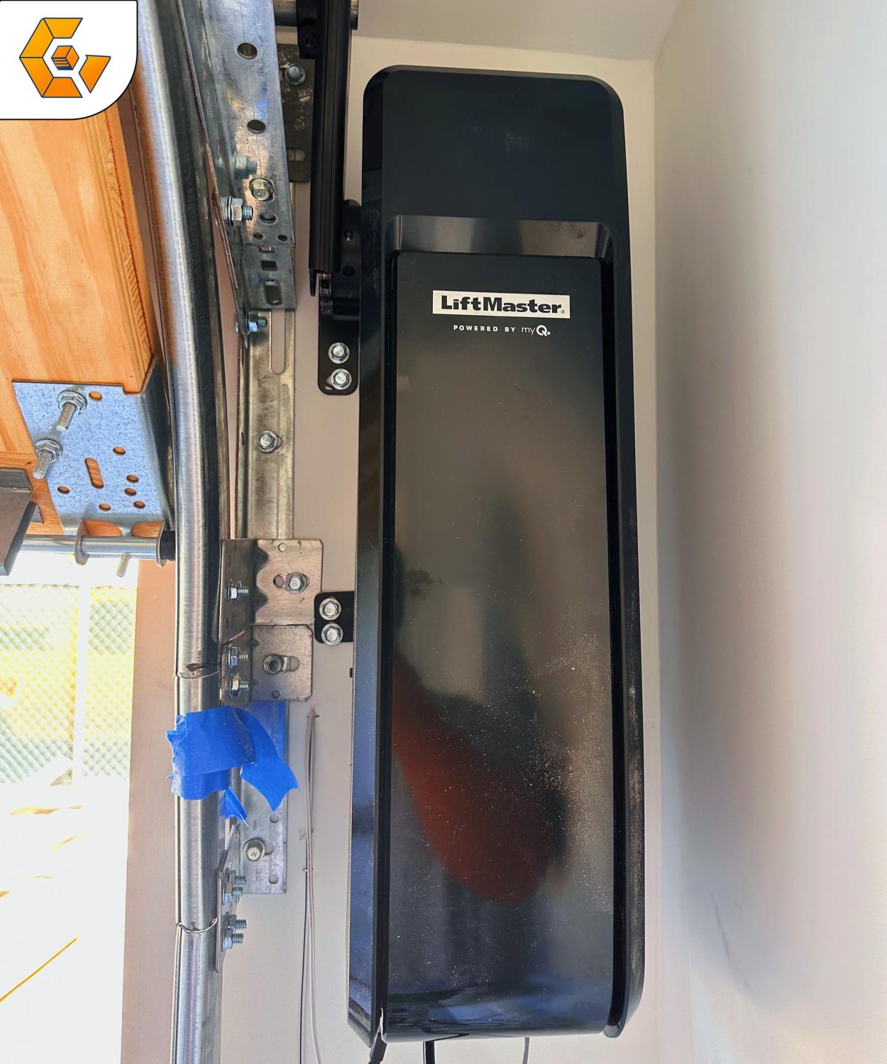 Garage Opener Service Ramona Dr, Santa Ana, CA