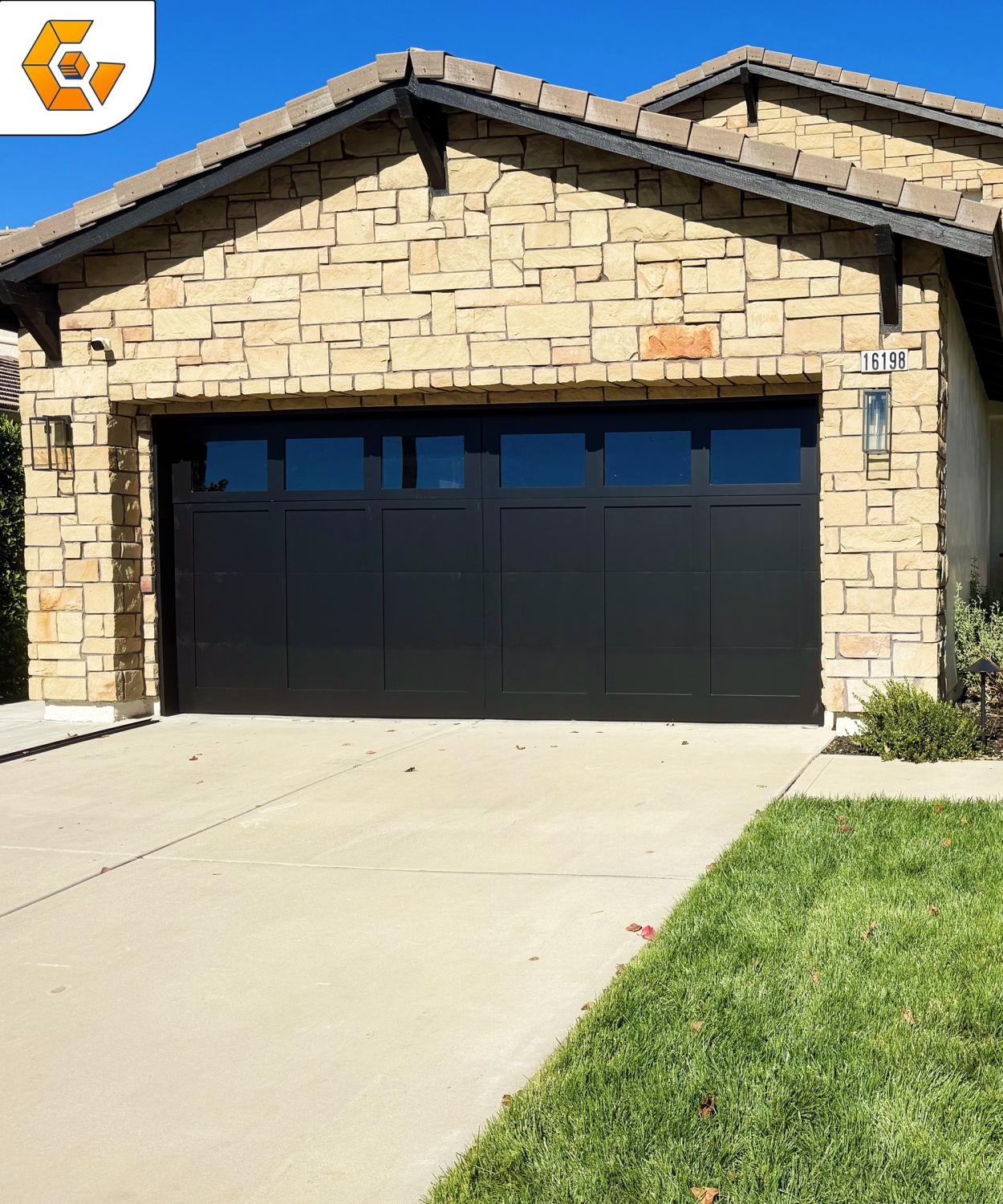 Professional Garage Door Installation W Bell Ave, Santa Ana