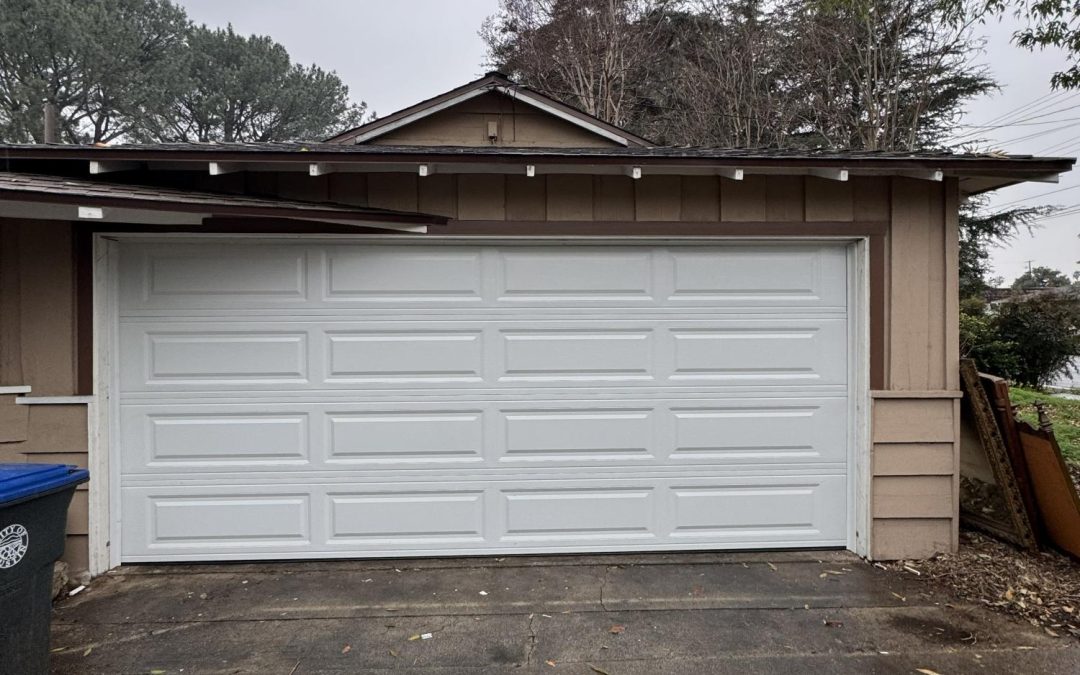 Affordable Garage Door Installation Cedar St, Santa Ana