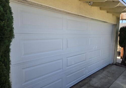 New Garage Door Installation Richland St, Santa Ana, CA