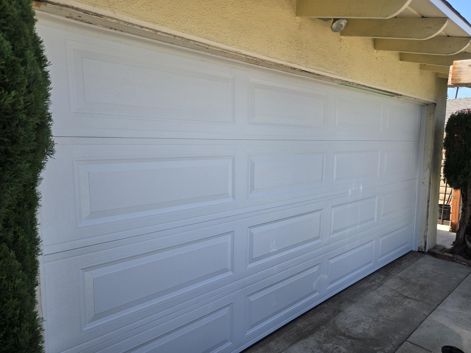 Residential Garage Door Garage Door Installation Garage Door Service New Garage Door New Garage Door Installation Richland St, Santa Ana, CA