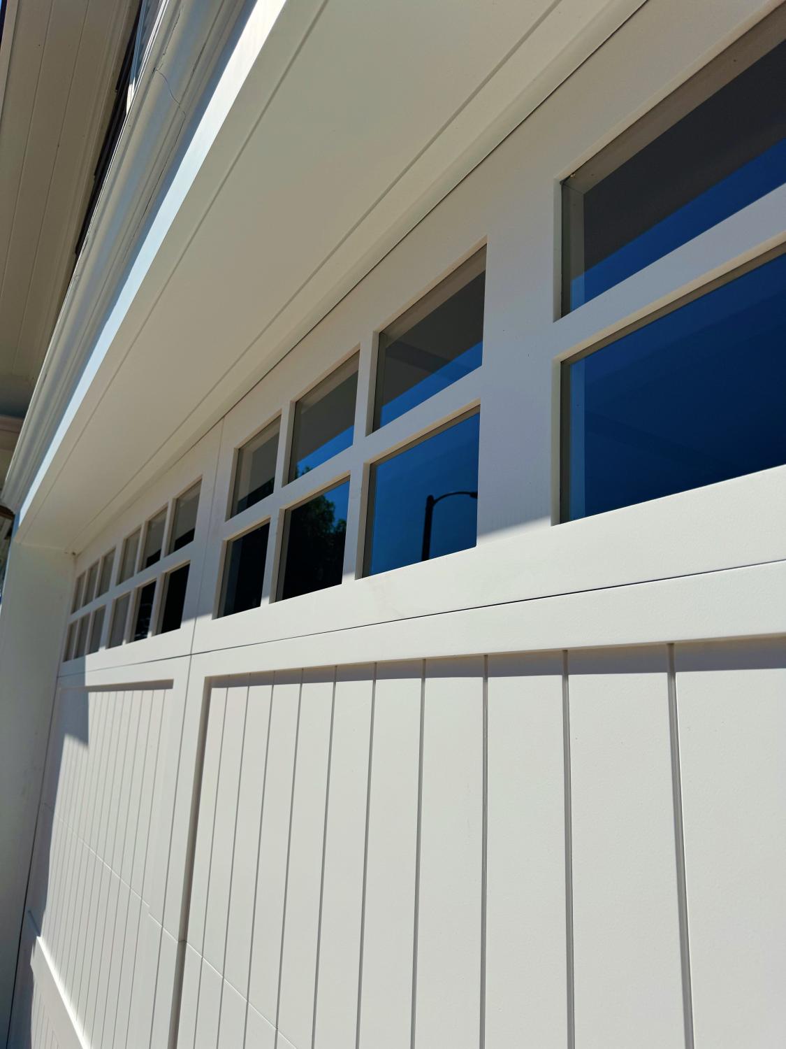 Residential Garage Door Installation Oak St, Santa Ana, CA