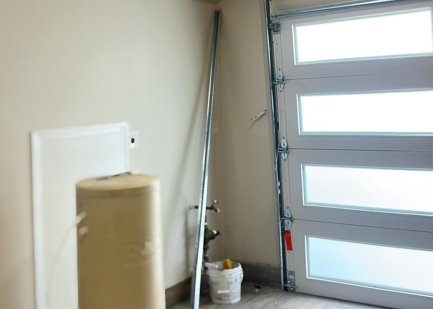 New Garage Door Installation W Willits St, Santa Ana, CA