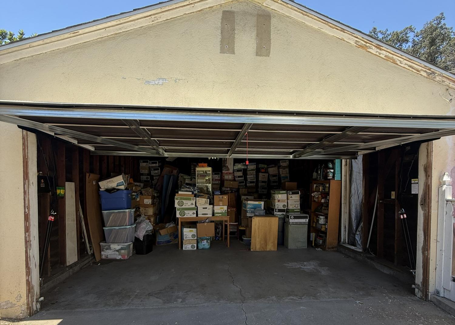 New Garage Door Residential Garage Door Garage Door Installation Garage Door Service New Garage Door Installation Mabury St, Santa Ana, CA