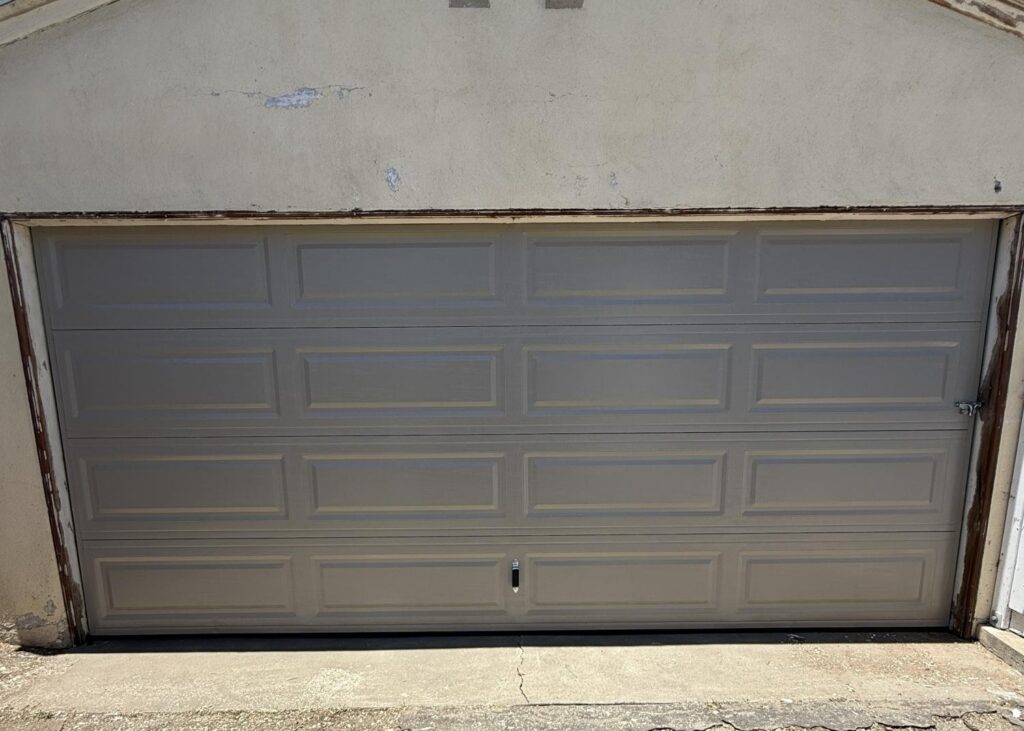 New Garage Door Installation Mabury St, Santa Ana, CA