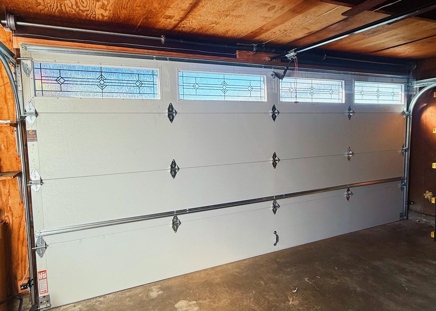 Residential Garage Door Installation Oak St, Santa Ana, CA